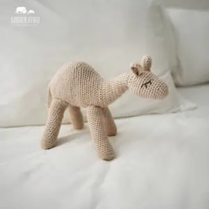 Handmade Cuddly Camel - Knuffel